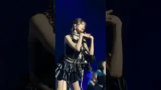 love dove is my favorite IVE song #ive #kpop #ivekpop #ivefancam #ivelovedive