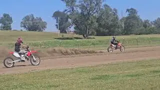 Anthony's 250cc KTM against 500cc bikes, And the world.  What You Got???  Braaaaaaap 