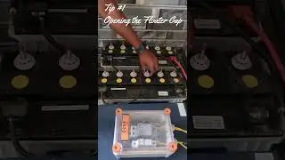 இன்வெர்ட்டர் Battery-யில் Distilled water ஊற்றுவது எப்படி? | #tips #awesomepearlz