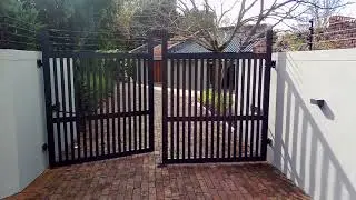 End Stopper for Aluminum Double swing gate.