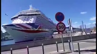 TWO HUGE CRUISE SHIP IN GETXO BASQUE COUNTRY PORT.#SHORTS