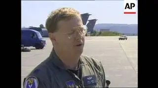 GERMANY: RAMSTEIN: AIRCRAFT CARRYING NAIROBI INJURED ARRIVES