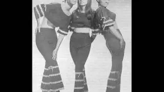 I'M NOBODY'S BABY NOW - REPARATA & THE DELRONS.wmv