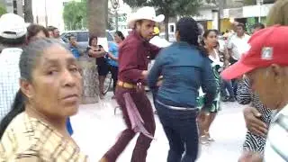 JUAN ARMIDO - PLAZA DE ARMAS DE TORREÓN, COAHUILA