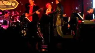 J. Robert Spencer singing at Rockers on Broadway