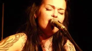 Liny Wood @ Hofbr&auml;ukeller M&uuml;nchen - Sober