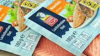 Walmart Vs. Aldi: Which Is The Best Place To Buy Seafood?