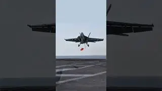 Главное правило пилота при посадке на палубу 😱