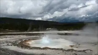 Sawmill Geyser (2012-2014) (HD)