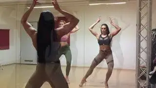Women's Athletic/Physique/Figure (PCA, NAC, IFBB) Posing Practice