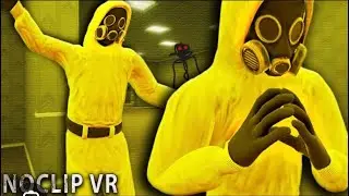 Playing vr with sum random kids