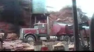 Walt Disney Studios - Catastrophe Canyon