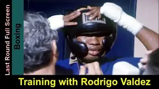 Boxing Training with the Stars: Boxer Rodrigo Valdez Workout Session in Widescreen Color
