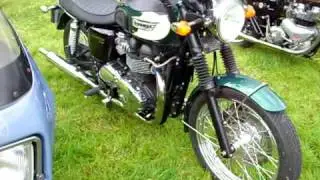 CLASSIC BIKES AT ERWOOD SHOW..AVI