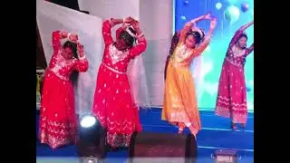 Welcome Dance - Class 8 Girls - GSIS (CBSE) Kalpakkam, Veppancherry - 10th Annual Day