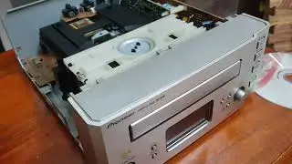 ( Đ&atilde; b&aacute;n )Thớt CD- Tuner Pioneer N-901 Gi&aacute; 550k