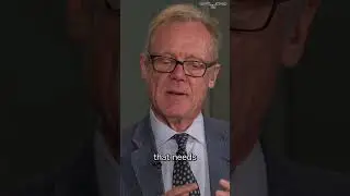 Когда Трамп испытывает политические трудности, он меняет направление, чтобы не выглядеть неправым.