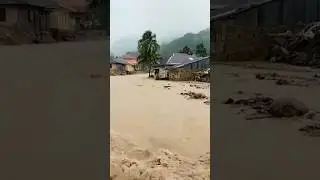 Heavy Rain Floods Riverside Village | Hujan Deras & Banjir Melanda Desa Tepi Sungai