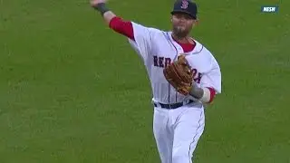 BAL@BOS: Pedroia makes a slick backhand play
