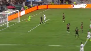 Tyler Boyd's Curling Golazo Lights up Rose Bowl's El Trafico Showdown