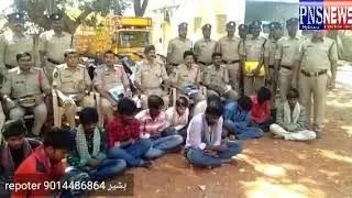 Adoni DSP Yabte Prasad Sab ne Kiya  Gadi Churane walon ko Gireftar