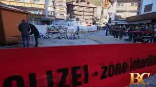 Швейцарские власти начали расследование в отношении руководства бара, где в результате пожара пог...