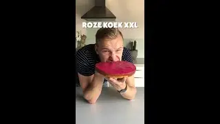 Kan jij deze Roze Koek in je eentje op? 😆 #shorts