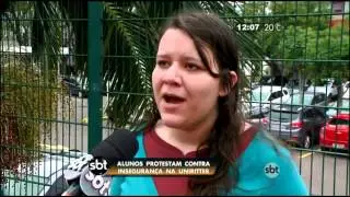 Alunos protestam contra insegurança na Uniritter