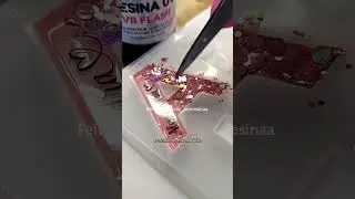 Chaveiro de resina #resina #resinaepoxy #diyresin #resin #resincrafts #resinaepoxiartesanato #diy