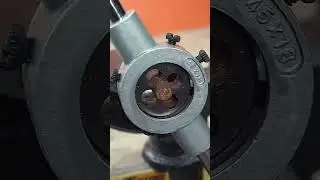 Rust removing with Tap and die set