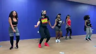 Zumba Workout Class Does Motto&rsquo;s #UBERCHALLENGE