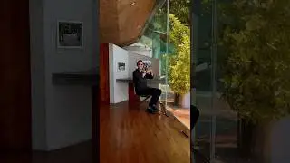 a real-life (joyous) moment the sheats-goldstein residence, john lautner #architecture #johnlautner