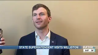 Williston school leaders welcome state superintendent