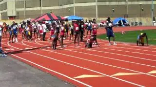 Darryl Harraway runs 100M Dash