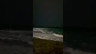 #ocean #oceanbeats  #calmoceanwavesforsleep #calmingsounds #soothing #soothingsleepmusic