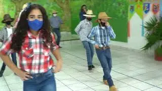 Festa Junina Escola Rui Barbosa - 6ºA (Galera coração)