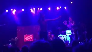 nobody likes the opening band - idkhbtfm (FULL PERFORMANCE)
