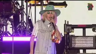 Miley Cyrus - Never Be Me (Live at Lollapalooza Chile 2022)