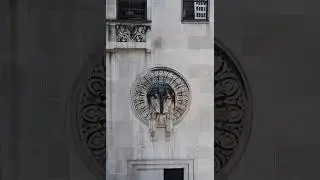 Chicago's Board Of Trade Building - Drone Zoom On Bulls Heads