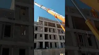 #muslimcountry #saudiarabvideo #oilrichcountry #crane #
