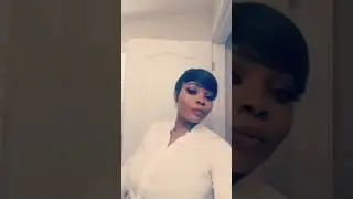 Vella vella alexis wig.