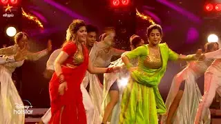 #Janani மற்றும் #Queency யின் மல்லிப்பூ டான்ஸ் performance 😊 | Vijay Television Awards
