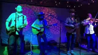 Justin Trawick & the Common Good  -   LIVE at the Tap Shack
