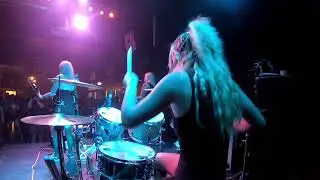 THE ANTI-QUEENS - LEAVE ME OUT - DRUM CAM - ZOE MCMILLAN