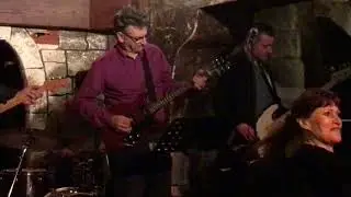 BLUE MONDAY BLUES JAM SESSION - CAVEAU DE LA HUCHETTE