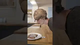 Почему тост всегда падает на масляную сторону? 🍞