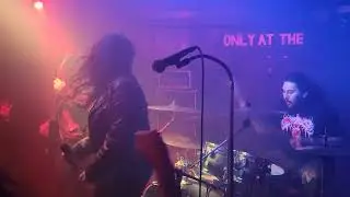 HEXELLA - cutthroat ( Bulldozer cover) LIVE in Houston