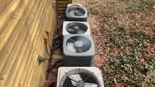 2012 Goodman GSZ13 heat pump starting up in heat mode 