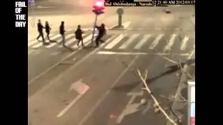 Man Destroys Traffic Light FAIL