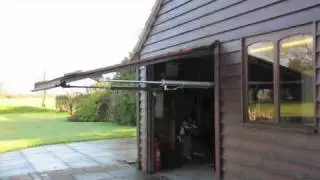 Hydroswing Doors for green oak buildings